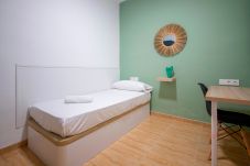 Alquiler por habitaciones en Tarragona - Habitación Santes Creus 3