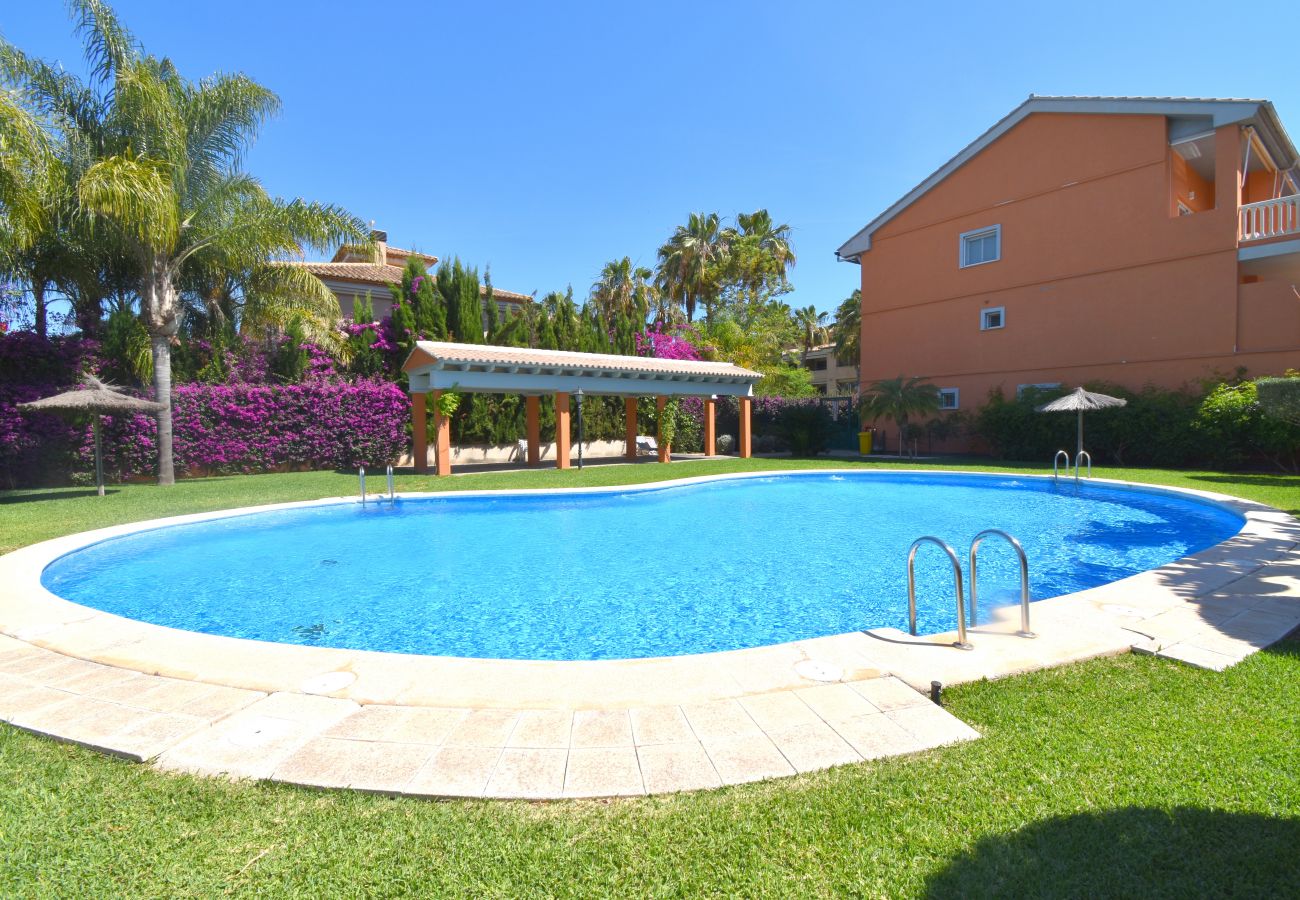 Apartamento en Javea / Xàbia - Piso en Javea pl.baja clima piscina playa Arenal a 900m