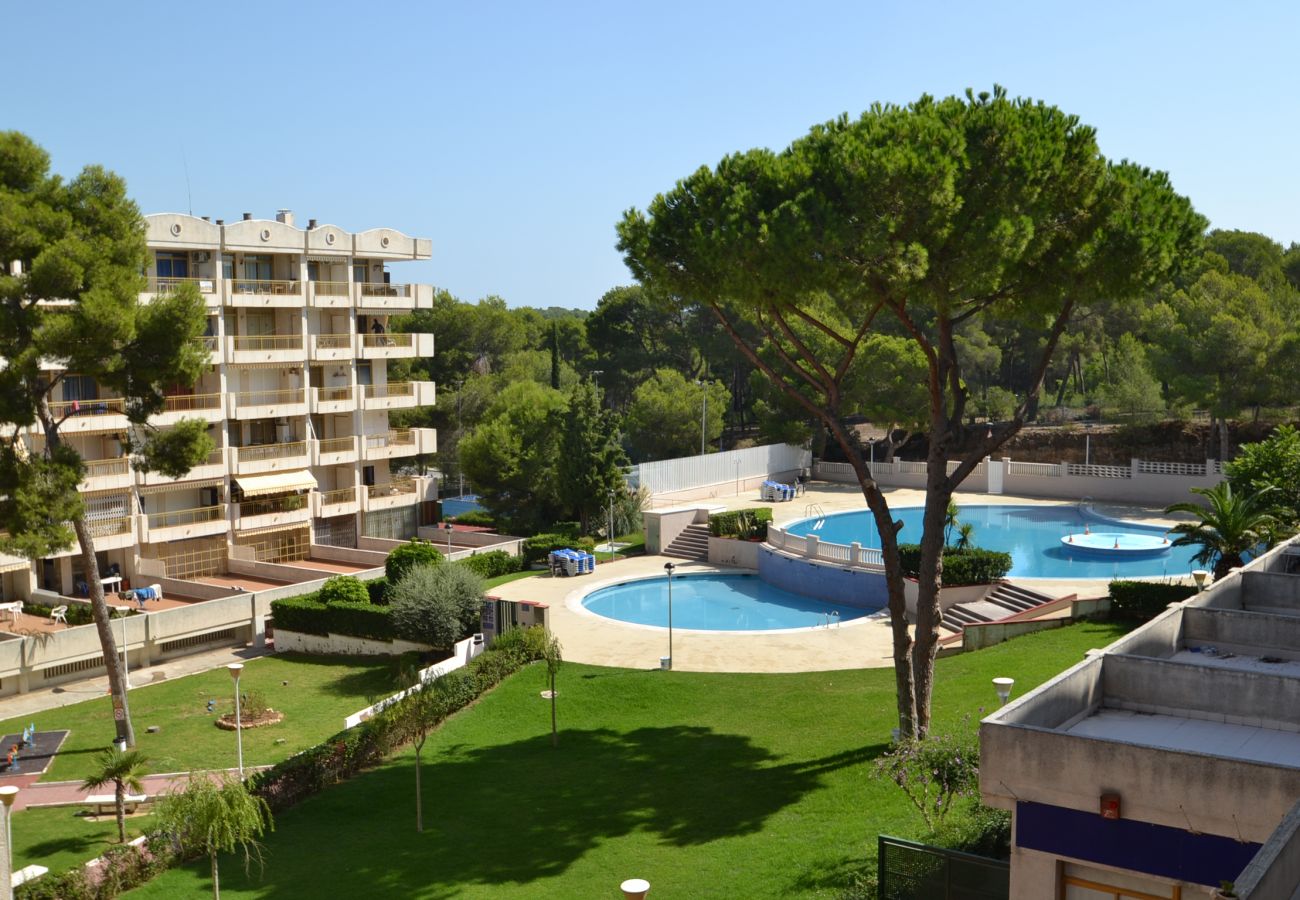 Apartamento en Salou - Catalunya 7:Gran terraza en planta baja-Cerca playas Salou-Piscinas,deportes,parque-Wifi,ropa incluidos