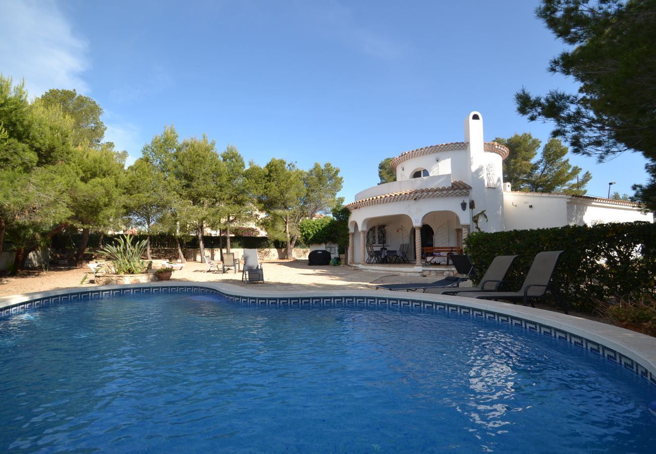 Villa en Ametlla de Mar - Villa Clovis:Piscina privada,jardín 800m2-Cerca calas-A/C,Wifi,Ropa gratis