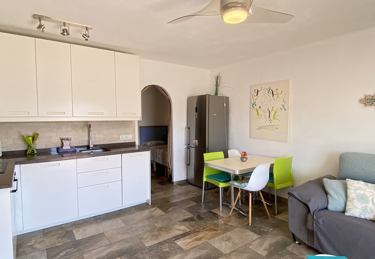 Apartamento en Nerja - Moderno apartamento en la zona de Burriana Litoral Nerja con terrazza Ref 510