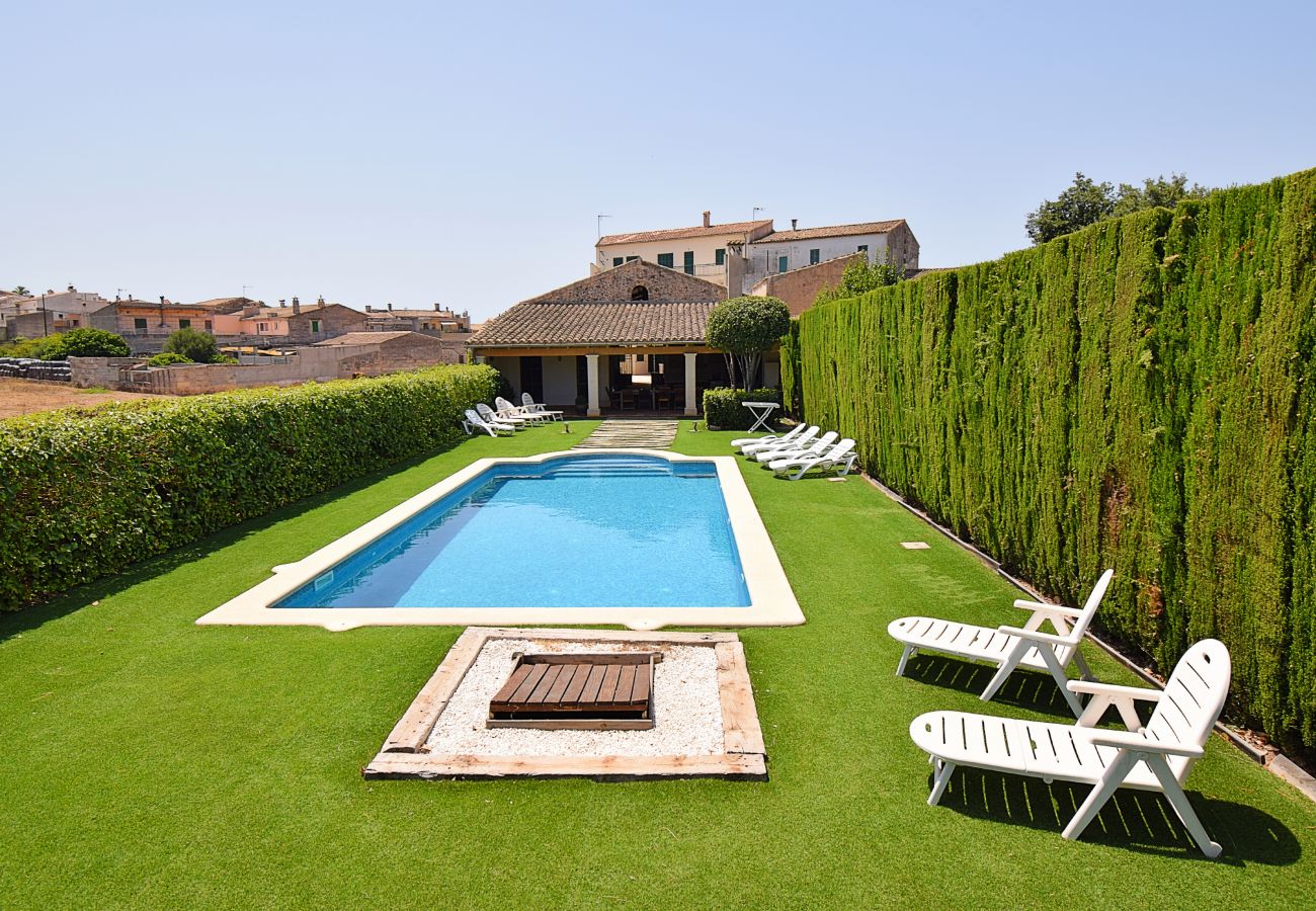 Casa en Llubi - Tofollubí 152 fantástica villa con piscina privada, gran zona exterior, aire acondicionado y zona barbacoa