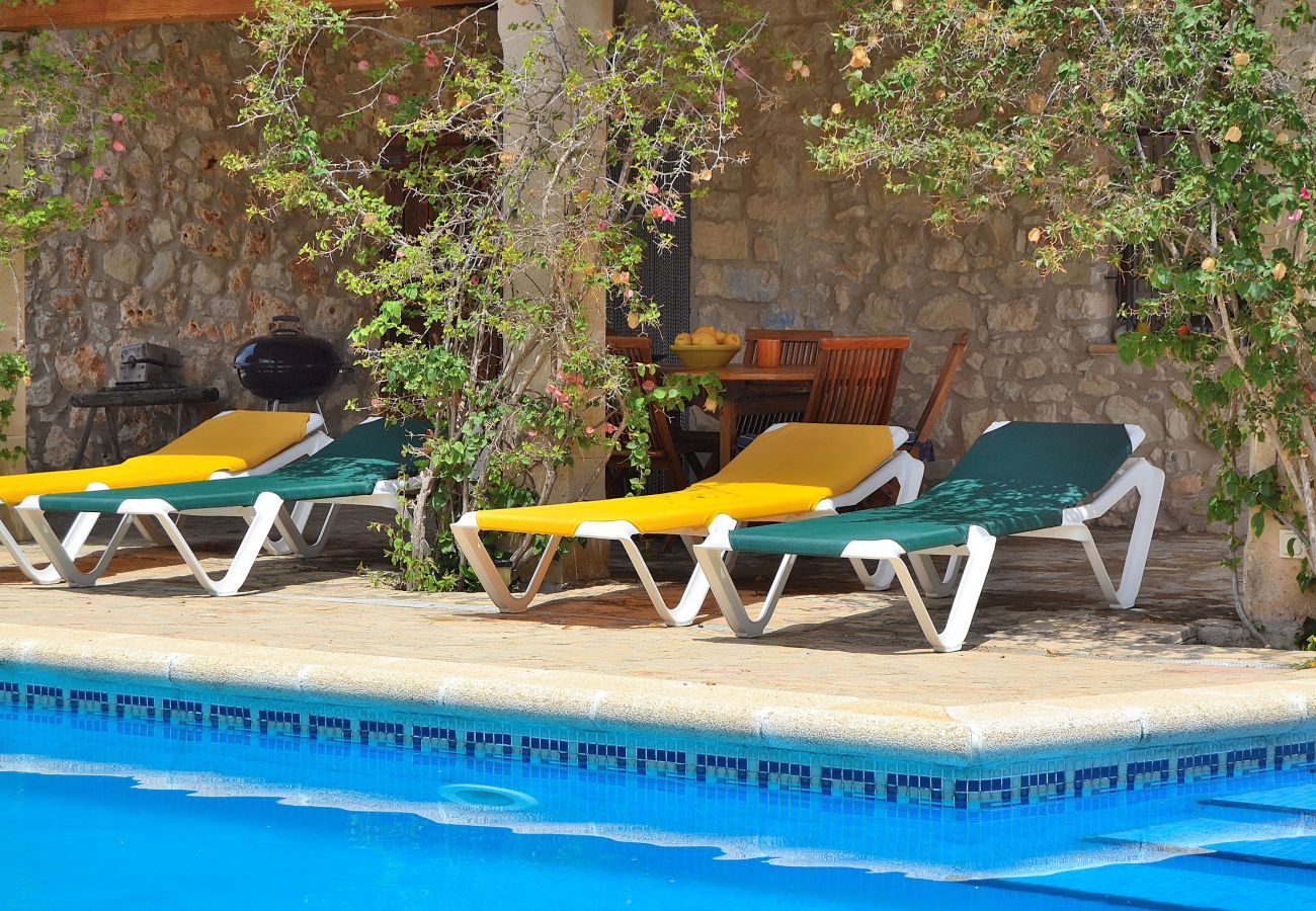 Finca en Sineu - Can Blanc 018 finca rústica con piscina privada, aire acondicionado, terraza y barbacoa