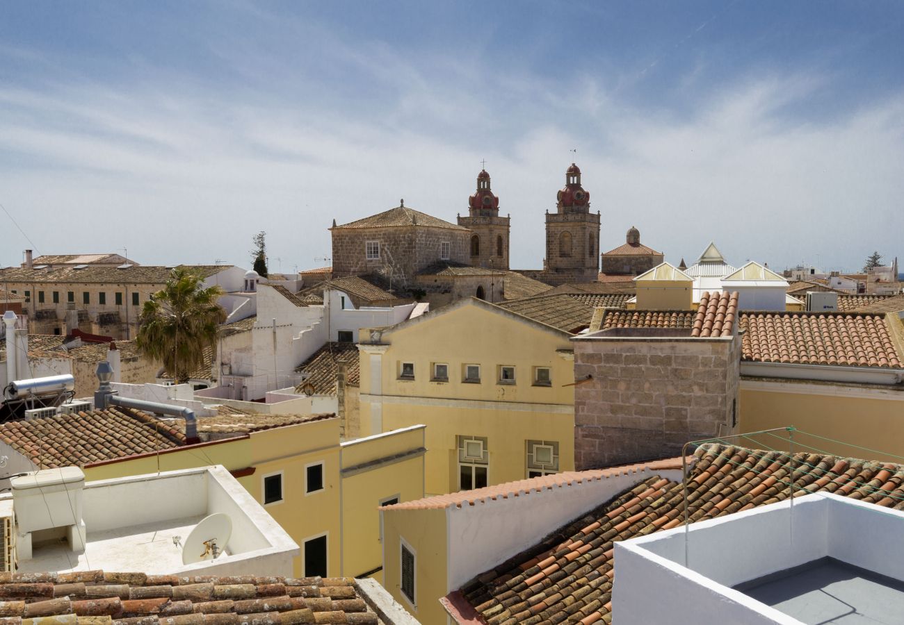 Casa en Ciutadella de Menorca - Magnífica casa en la Plaza Nueva, en el centro de Ciutadella de Menorca