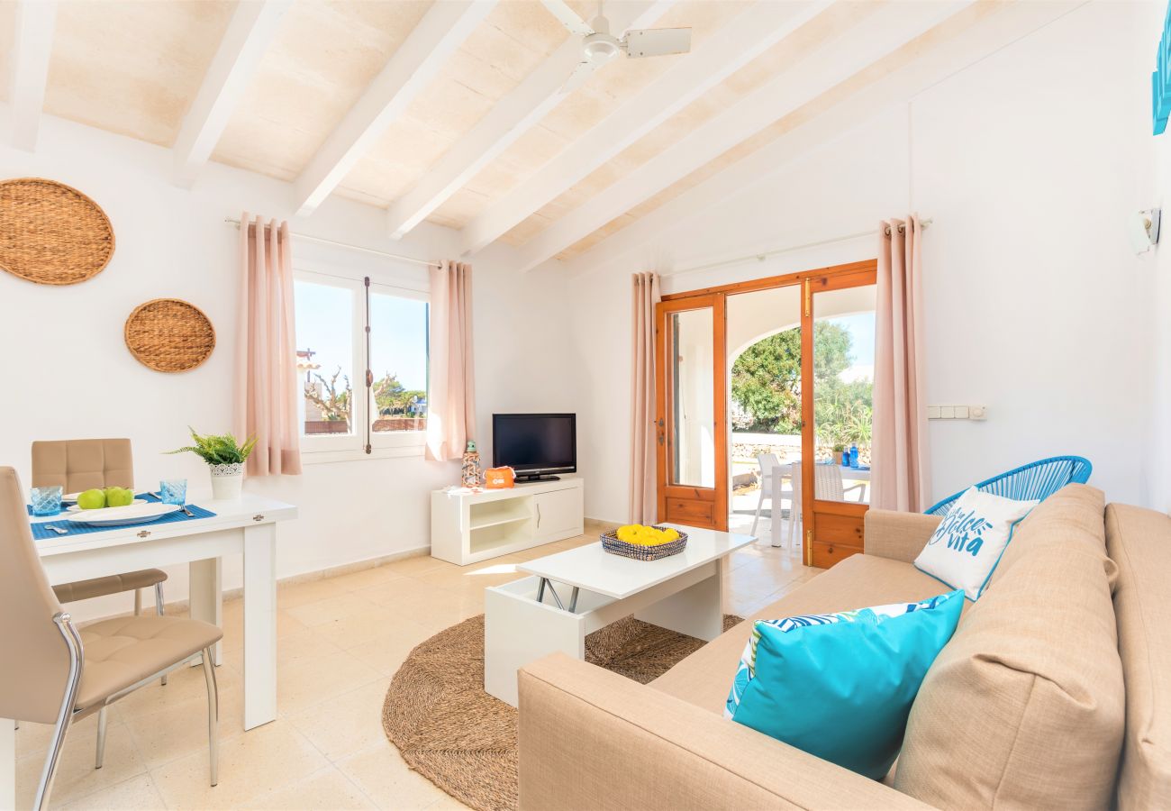 Apartamento en Cala´n Blanes - Apartamento J, dispone de bajada privada a la playa de plataformas de Calan Brut, con piscina privada y nuevo mobiliario!!