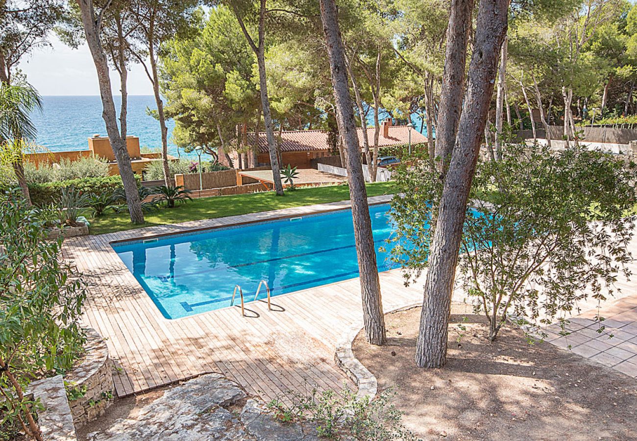Villa en Tarragona -  V08 Villa moderna en Tamarit cerca de la playa