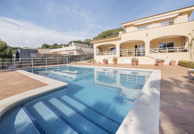 Villa en Tarragona - TH10 Magnifica casa con vistas al mar a 200m de la playa