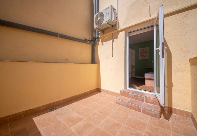 Apartamento en Tarragona - TH08 Apartamento céntrico con patio privado