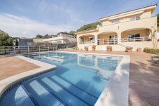 Villa in Tarragona - TH10 Beautiful villa 200m from the beach