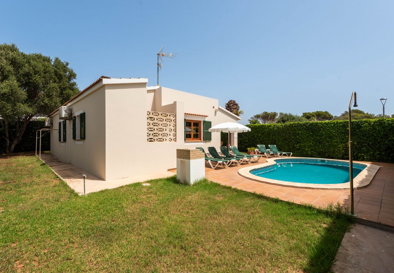 Villa in Cala Blanca - Perfect Villa! Private pool, BBQ, Air conditioning, Wifi !!!!