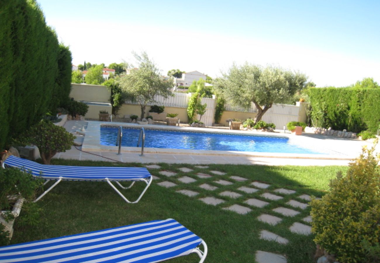 Villa in Ametlla de Mar - Villa Ametlla 7:Private Pool-Garden & Barbecue-Near Beaches Las Tres Calas-Free Wifi