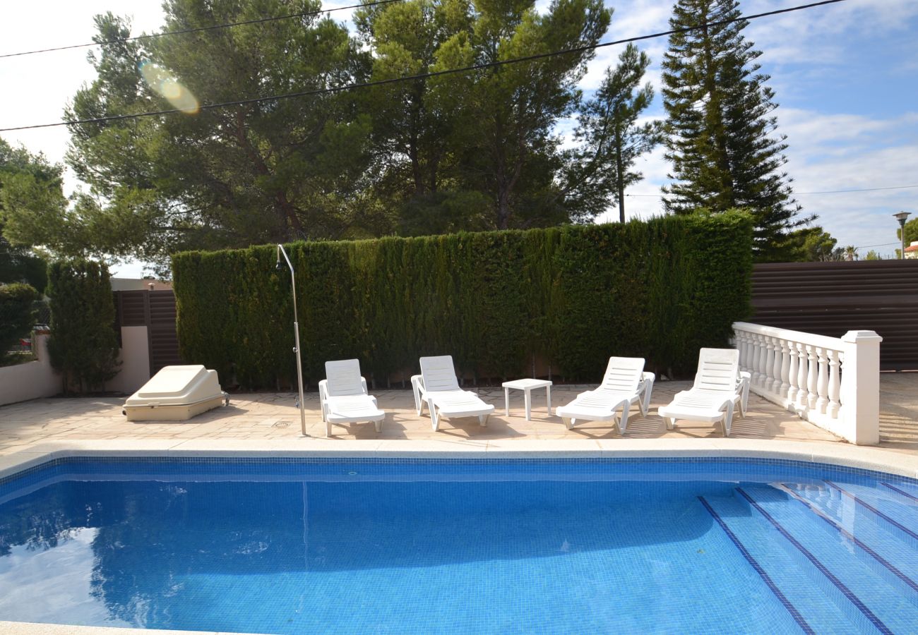 Villa in Ametlla de Mar - Villa Jordi:Private pool,2 terraces,BBQ,4 bedrooms-Near beaches Las 3 Calas-Wifi included