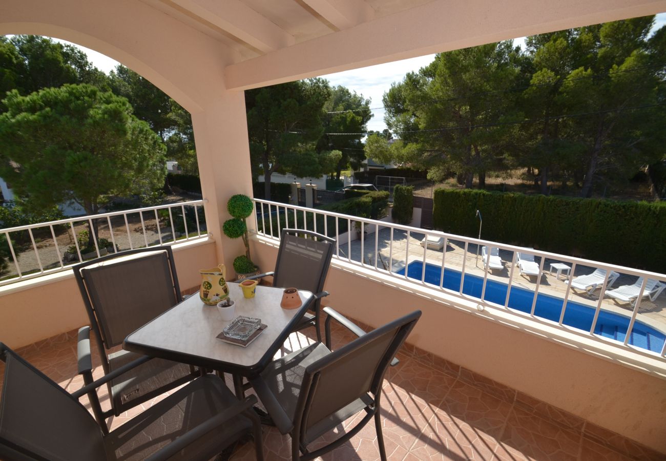 Villa in Ametlla de Mar - Villa Jordi:Private pool,2 terraces,BBQ,4 bedrooms-Near beaches Las 3 Calas-Wifi included