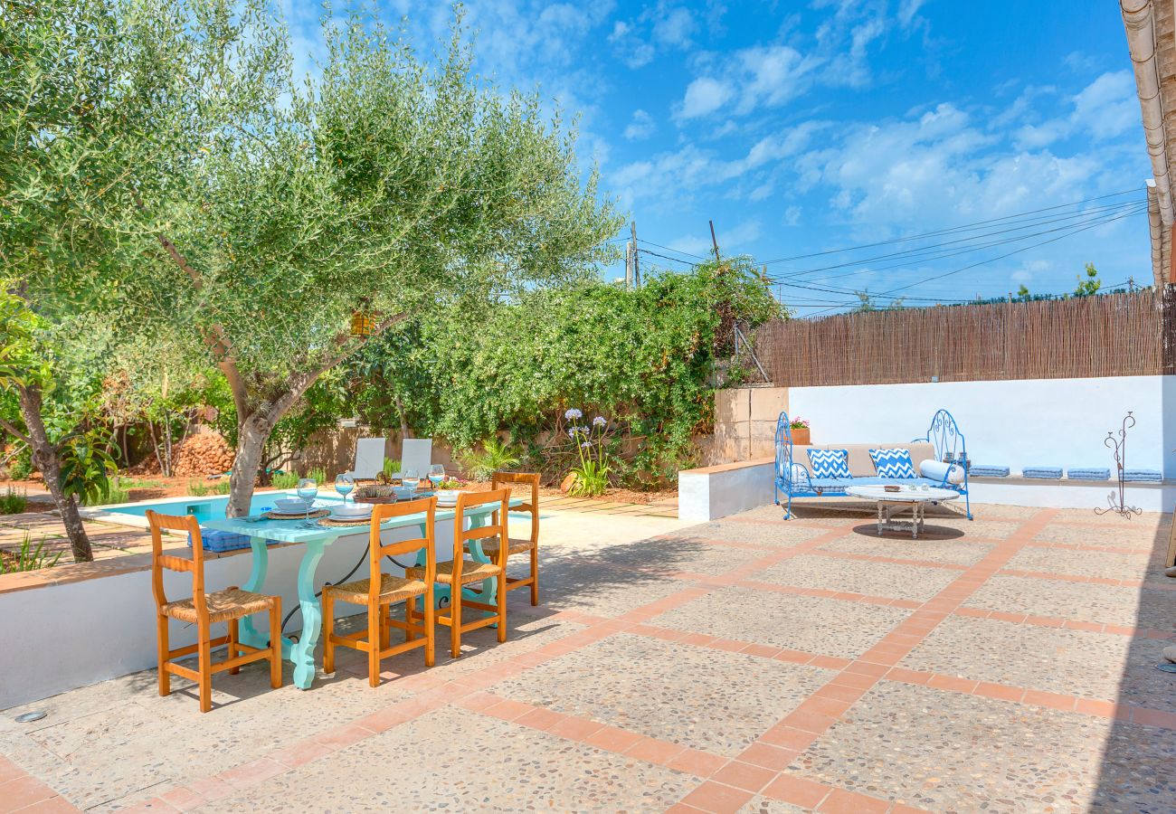 Terrace pool Villa holiday rentals Palma Mallorca