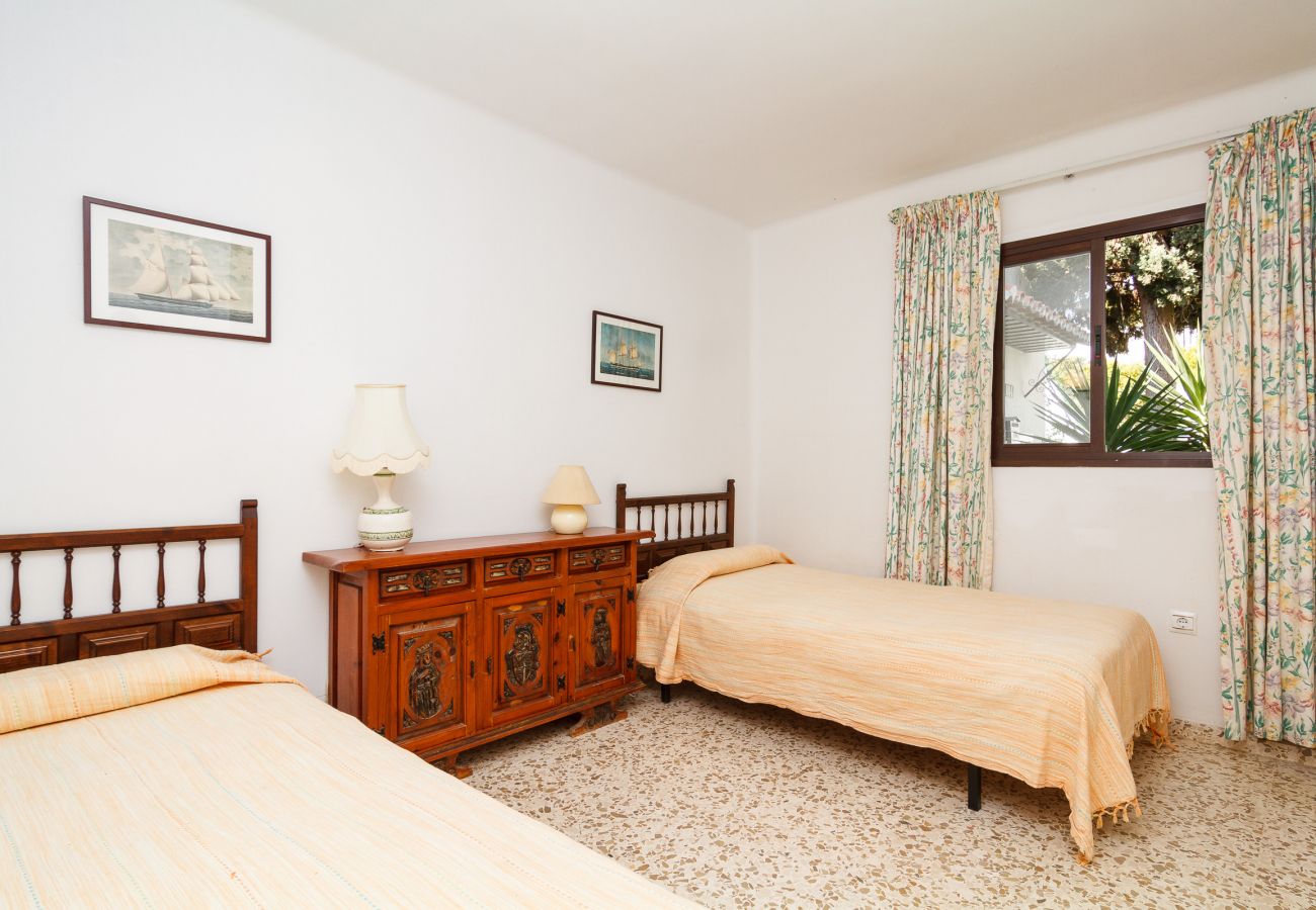 Apartment in Nerja - Apartment with spectacular views in Capistrano Playa 803 Burriana Nerja  Casasol 536