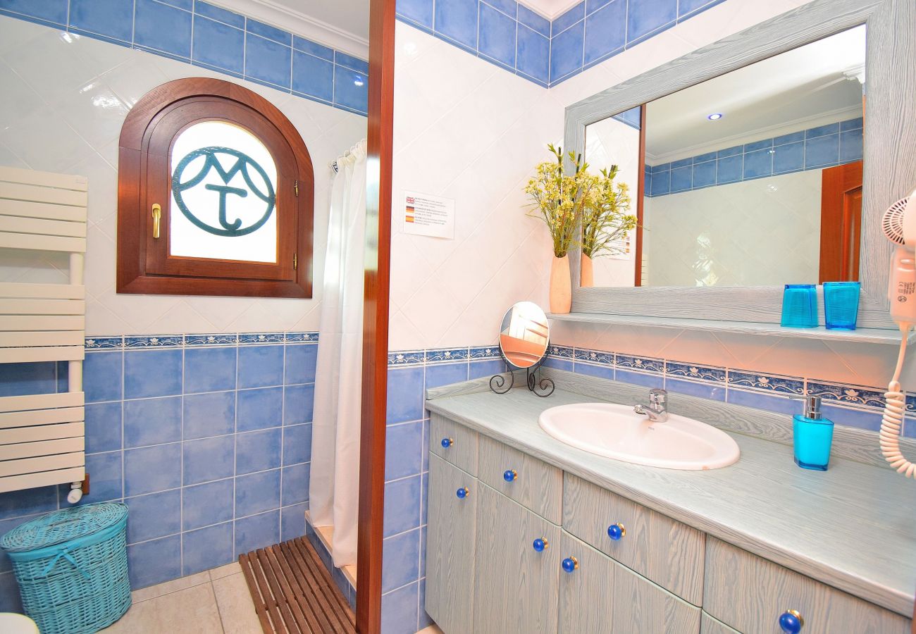 House in Muro - Anchor 011 fantastic townhouse with jacuzzi, terrace and WiFi