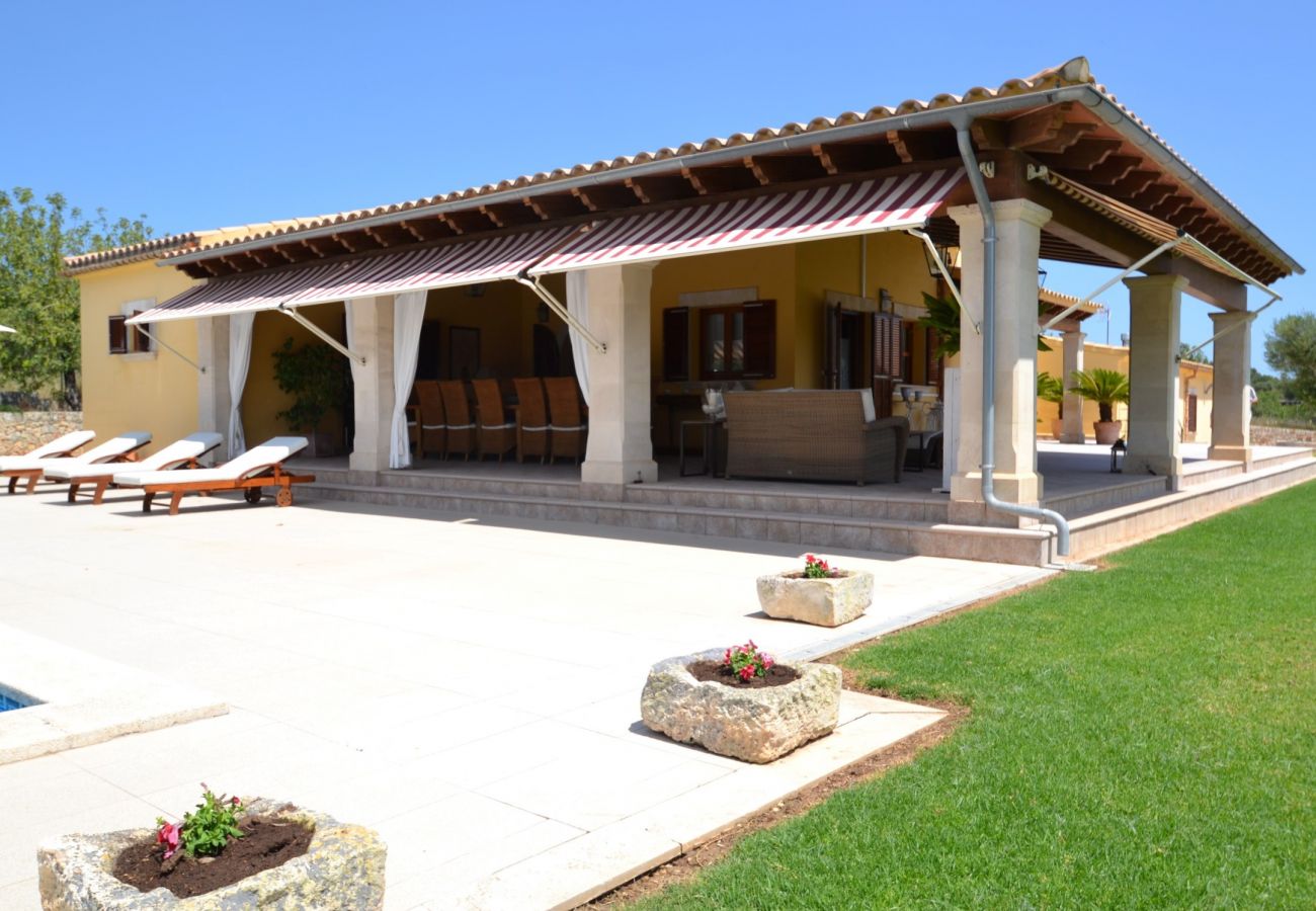 From 100 € per day you can rent your finca in Mallorca
