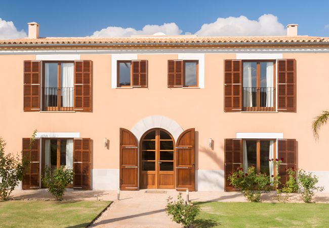 Country house in Manacor - Salvia 068 luxury villa with private pool, terrace, barbecue and air-conditioning