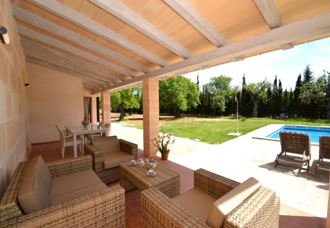Country house in Alcudia - Els Olivers 138 rustic finca with private swimming pool, air conditioning, terrace and barbecue