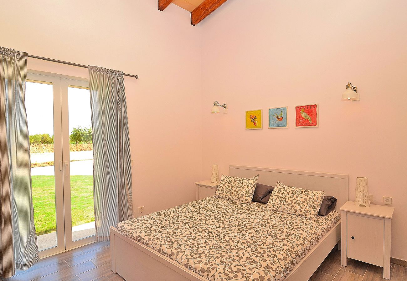 Country house in Binissalem - Sion House spacious villa with spectacular exteriors 511