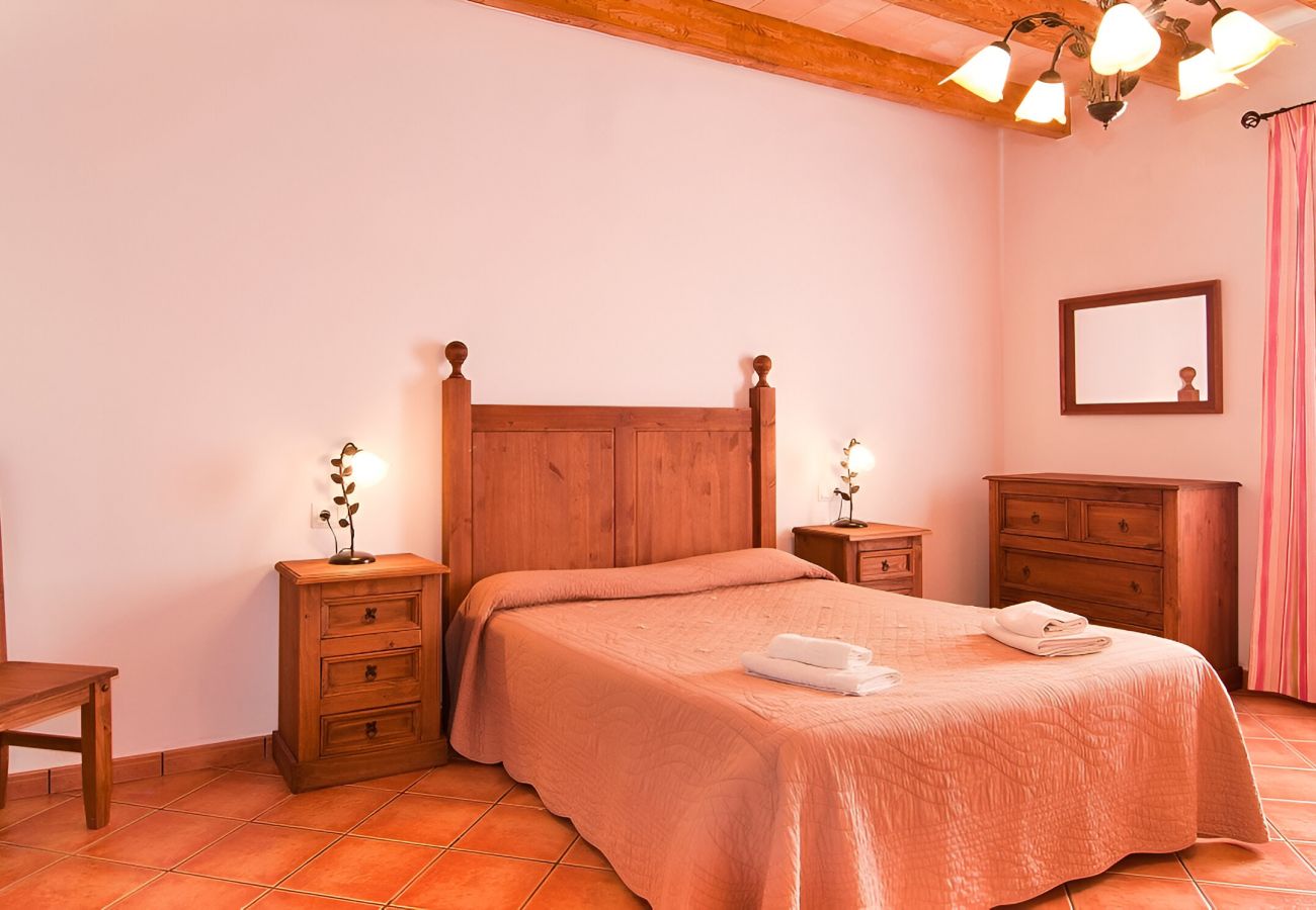 Country house in Campos - Can Mates Nou 404 fantastic finca with private pool, terrace, ping pong and air conditioning.