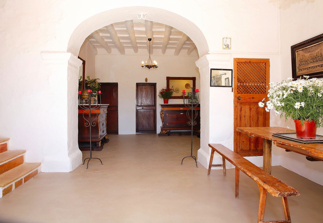 Country house in Son Serra de Marina - Sa Cabaneta villa with a blend of tradition and modernity 235