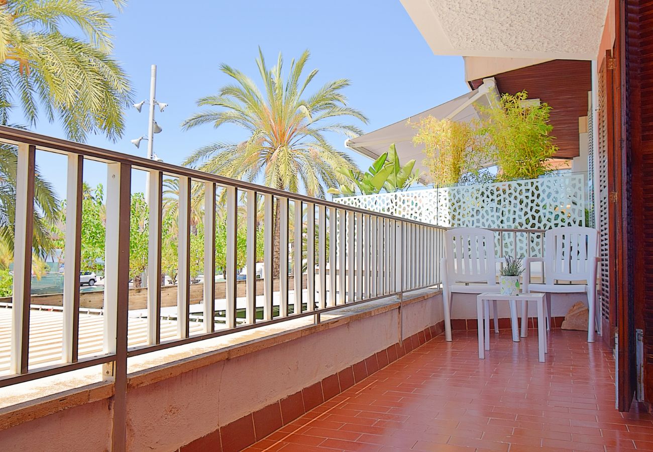 Apartment in Port d´Alcudia - Els Pins property with views to the port and the beach 134
