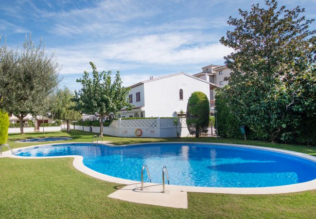  in Calafell - R17 Semi-detached house with garden 50m from the beach Calafell