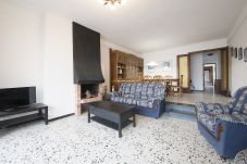 Apartment in Calafell - BFA 28 Three- bedroom apartment 20m from the beach Calafell
