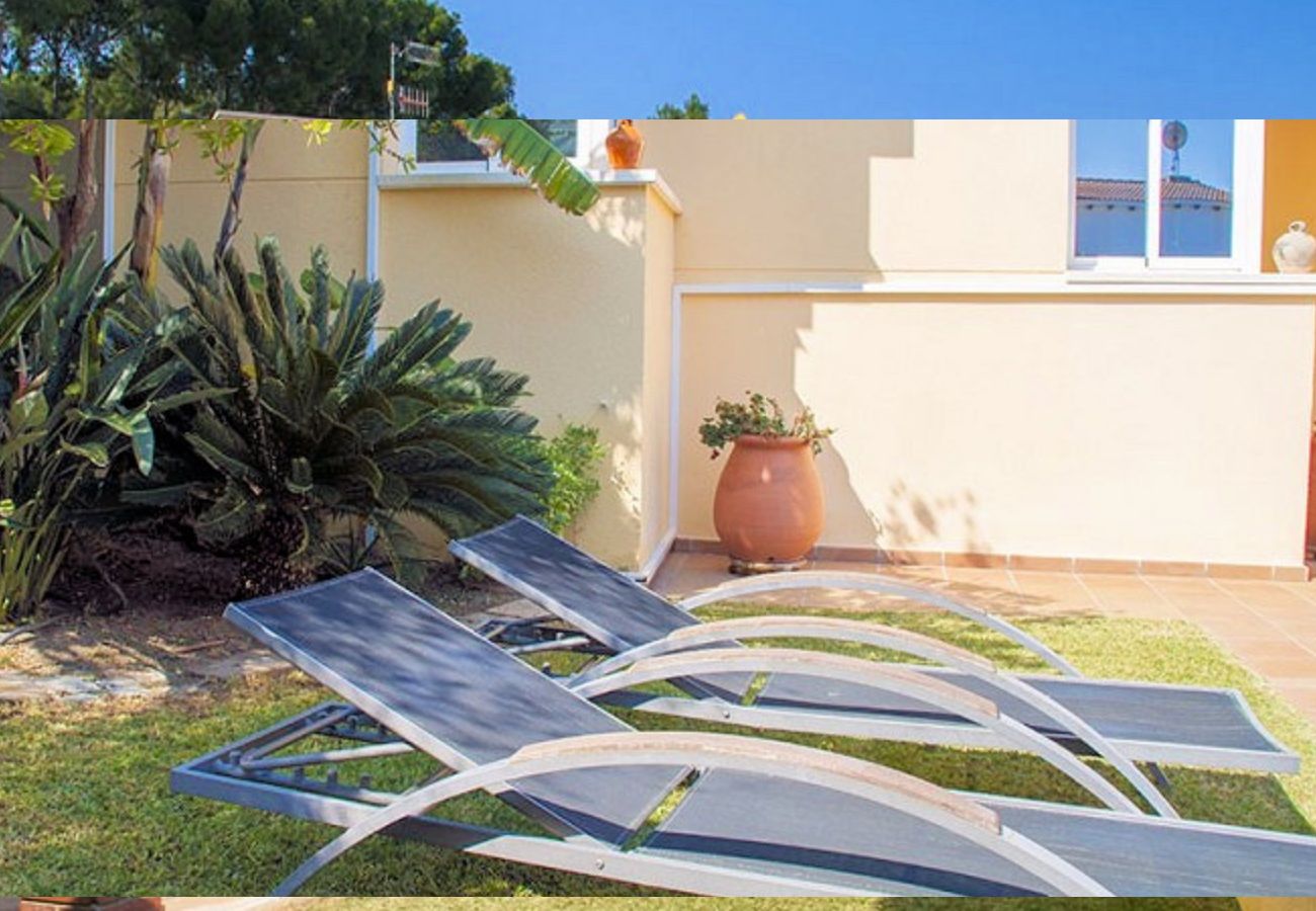 Villa in Segur de Calafell - R88 House with garden and private pool in Segur de Calafell