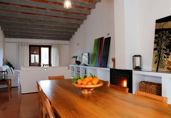 Country house in Vilafranca de Bonany - Son Perxana 507 fantastic finca with private pool, large garden, barbecue and air conditioning
