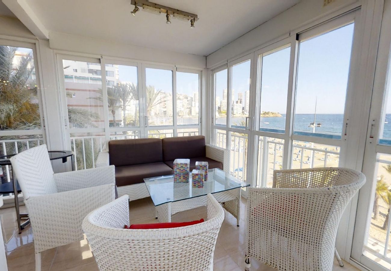 Apartment in Benidorm - Luxury Beachfront Levante