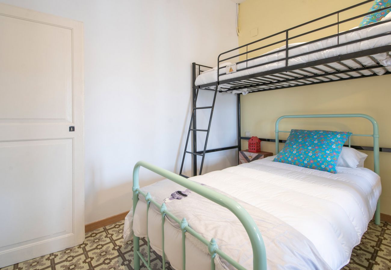 Apartment in Tarragona - TH113 Attic La Nau located in the old town