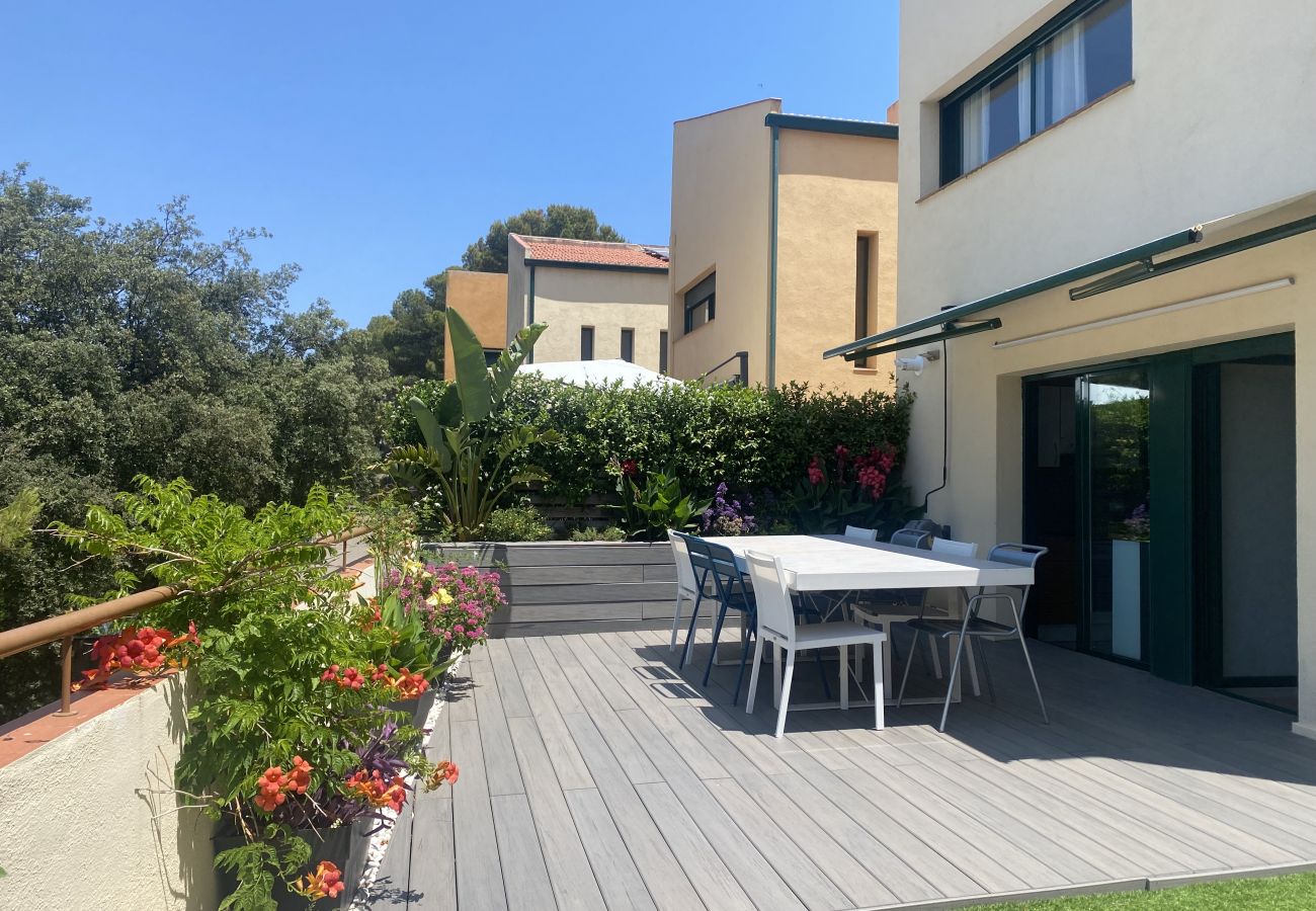 Townhouse in Tarragona - TH122 Town House 350 meters from La Mora Beach