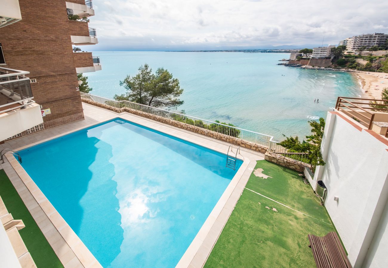 Apartment in Salou - TH127 Beachfront apartment Bahia  with pool in Salou
