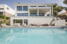 Villa in Tarragona - TH85 Exclusive villa with sea views...