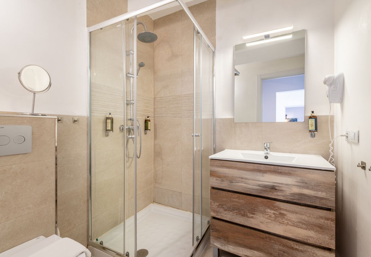 Bathroom with shower in holiday apartment, Palma