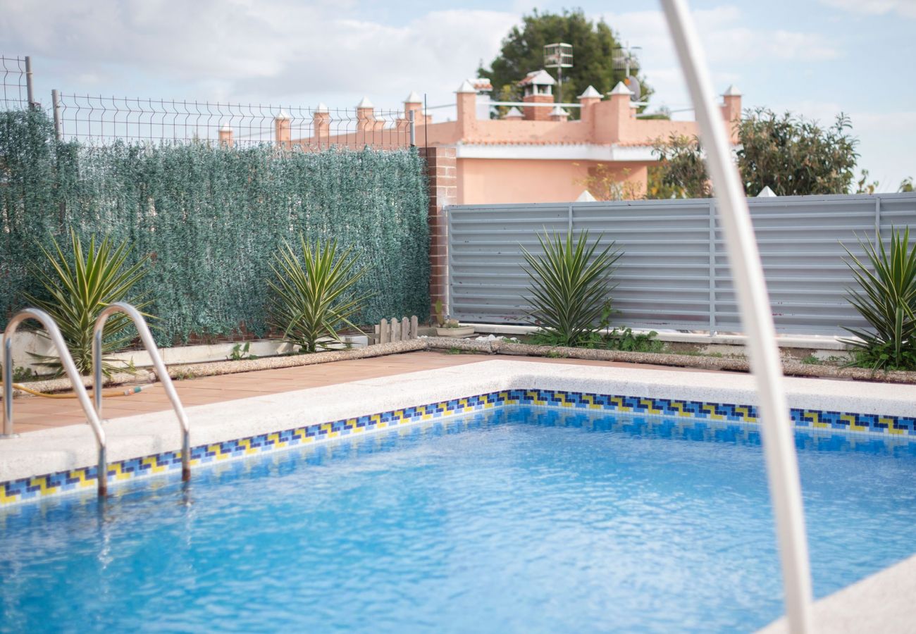 Villa in Calafell - R112 Big house for 10 people with air conditioning