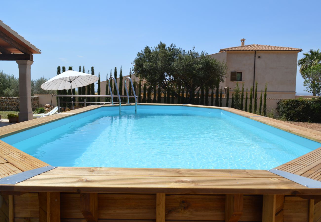 Pool villa holiday rental Mallorca