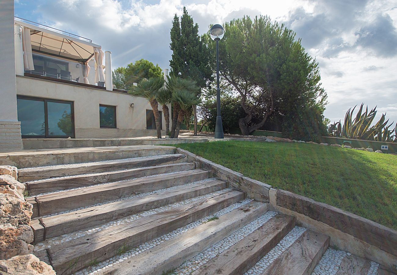 Villa/Dettached house in Torredembarra - TH52 LIGHTOHOUSE