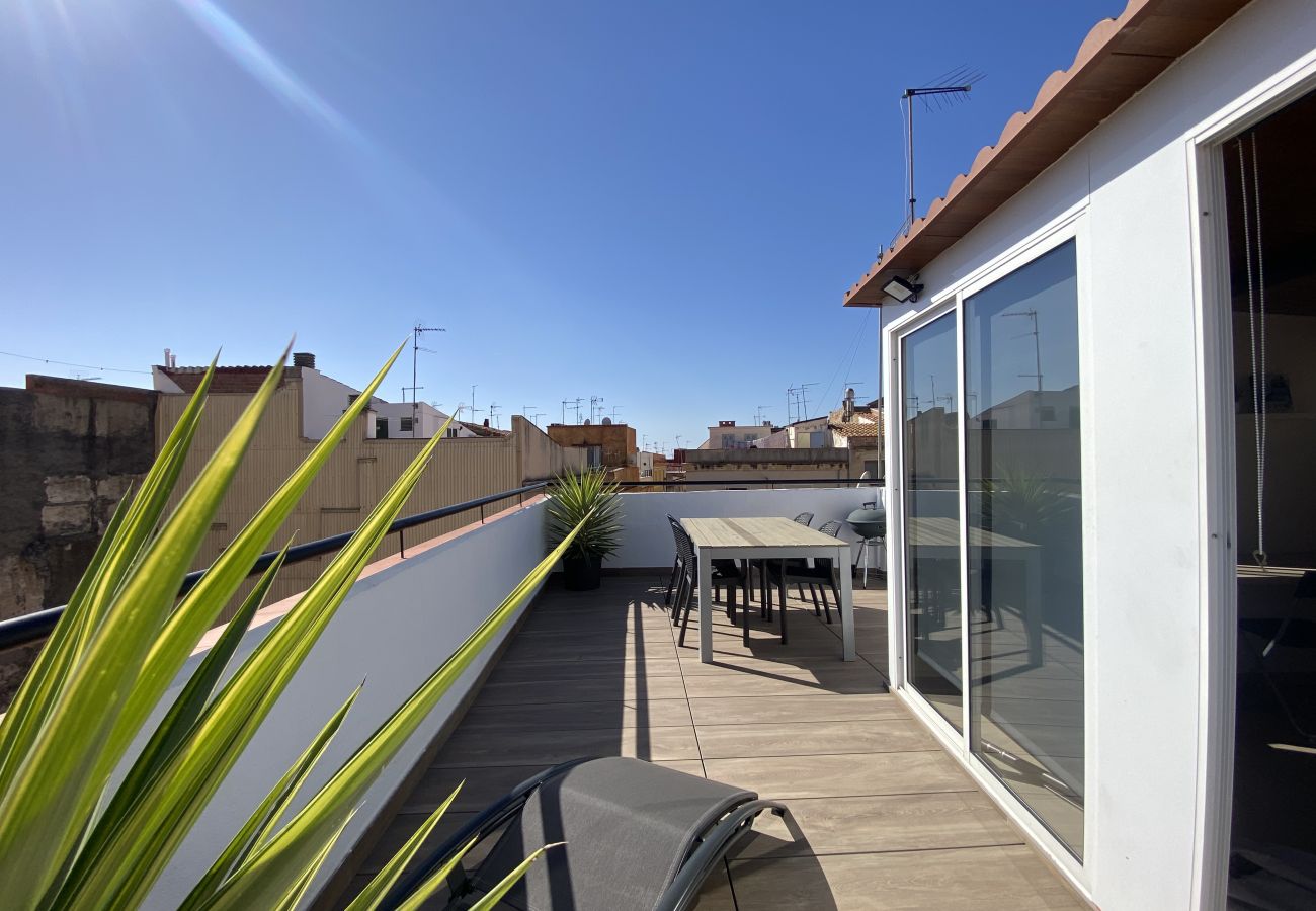 Apartment in Tarragona - TH125 Penthouse with large private terrace and air conditioning