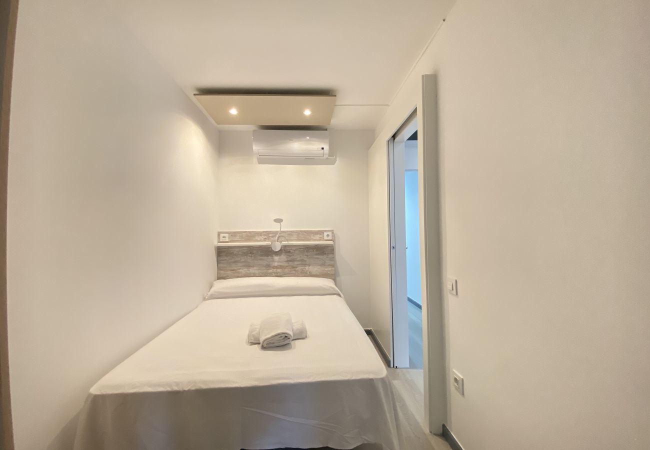 Apartment in Calafell - R136 Apartamento Buhos