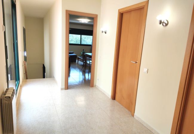 Townhouse in Tarragona - TH39 Large house with private garden and terrace with barbecue in Tamarit