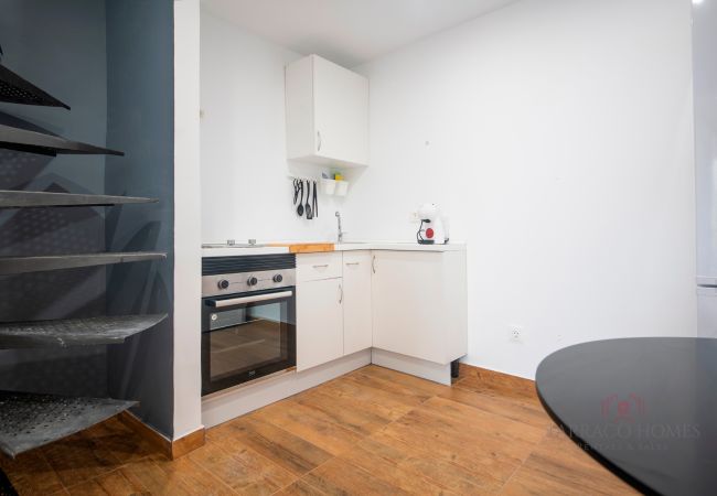 Apartment in Tarragona - TH08 Central apartment with private patio