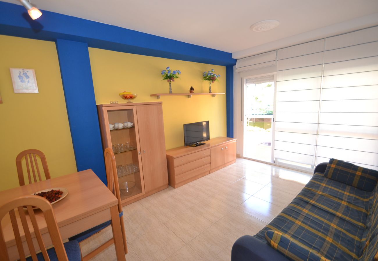 Appartement à Salou - Montserrada 2: 450m Plage La Pineda-Vues Piscine-Wifi,parking,clim,linge gratuit