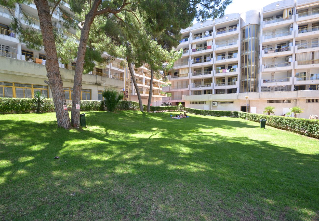 Appartement à Salou - Catalunya 7:Grande terrasse Plain-pied-Proche plages Salou-Piscines,sports,jeux-Wifi,linge inclus