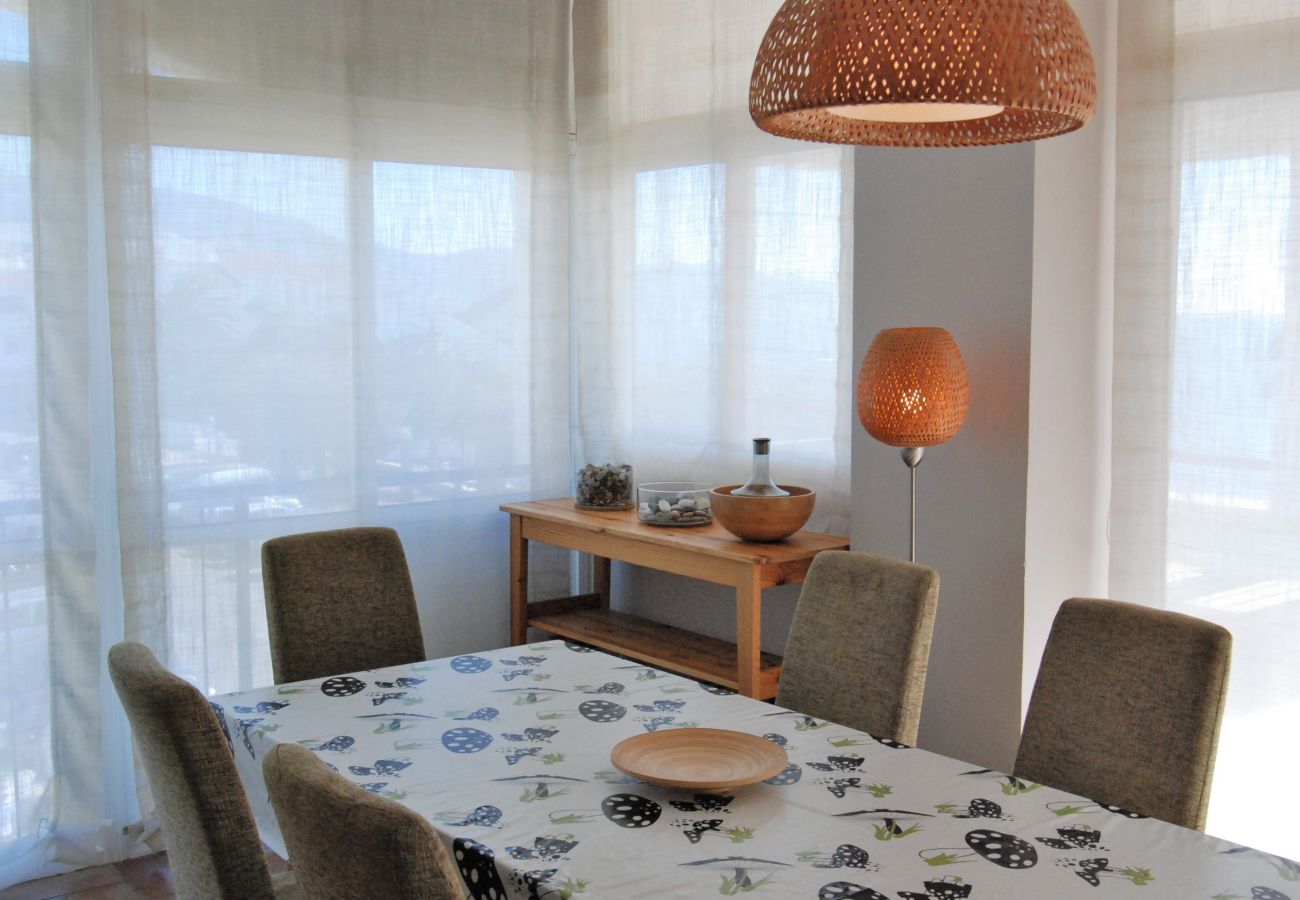 Appartement à Nerja - Spacieux appartement moderne de 3 chambres avec vue sur la mer Ref 500