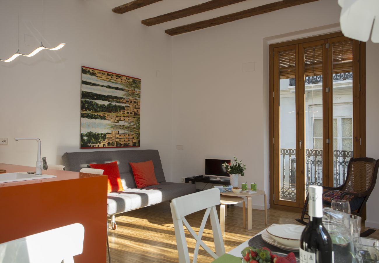 Cheap and cosy apartment in the centre of Valencia 08