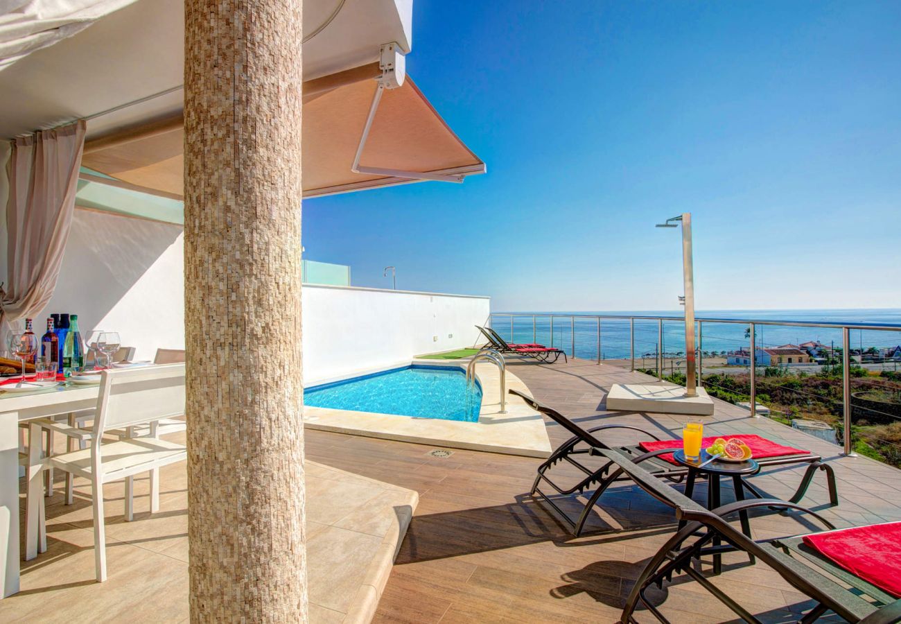 Villa à Torrox Costa - Villa de luxe avec WiFi et piscine privée - Las Luisas 1
