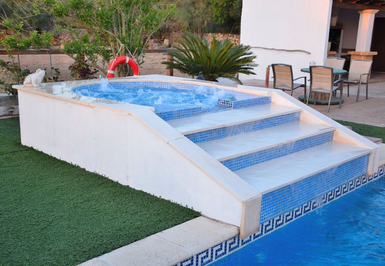 Domaine à Muro - Villa Can Butxaqui près de la mer avec jacuzzi et piscine 160